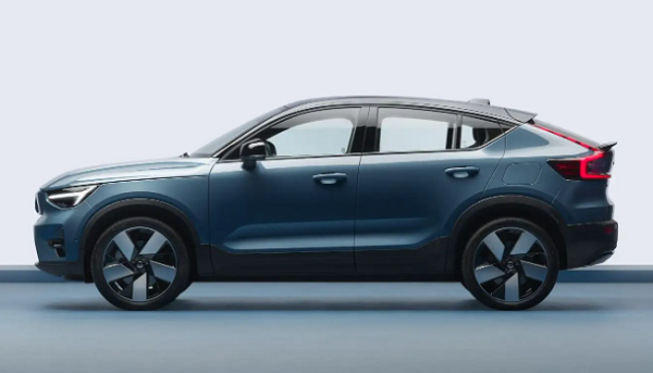 新車車內有異味是怎么回事？新車需要除甲醛嗎？